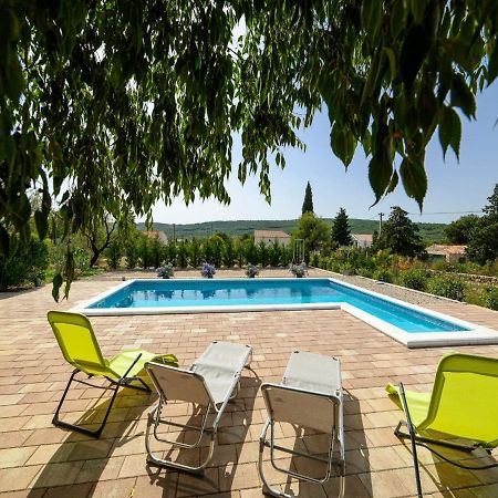 Holiday Home Rokoko ชิเบนิก ภายนอก รูปภาพ