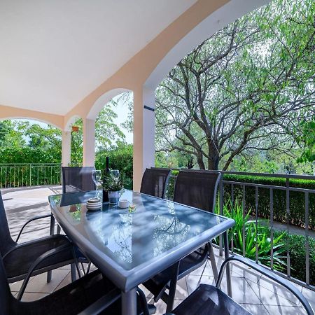 Holiday Home Rokoko ชิเบนิก ภายนอก รูปภาพ