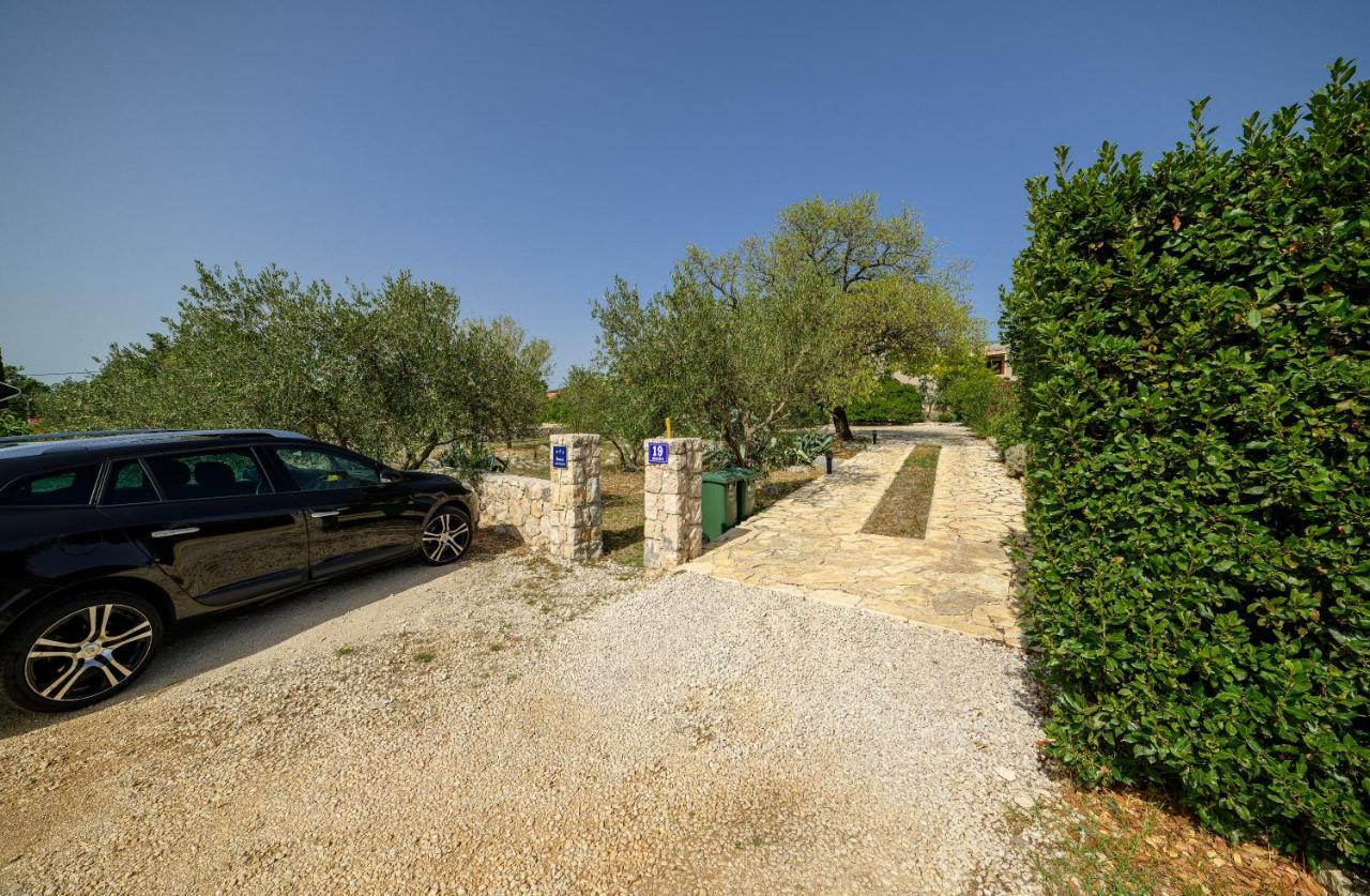 Holiday Home Rokoko ชิเบนิก ภายนอก รูปภาพ