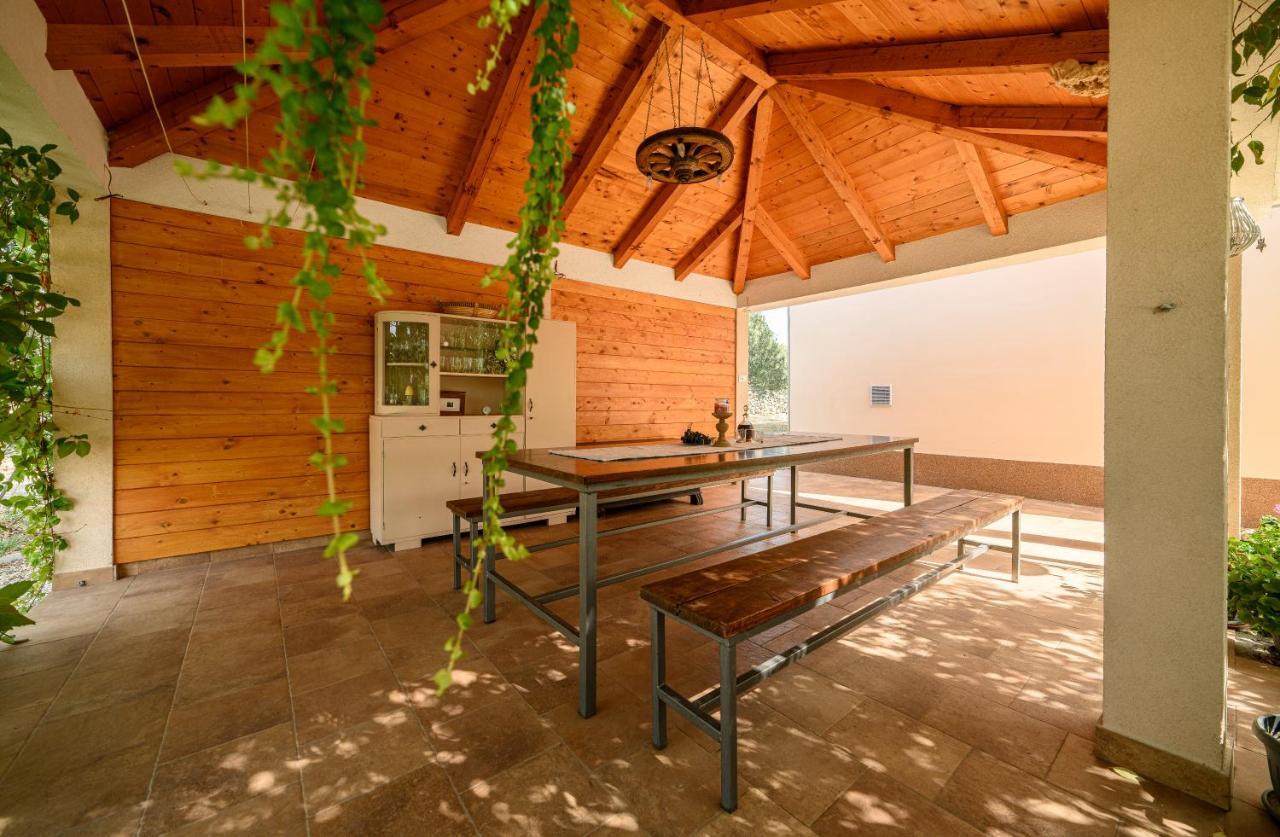 Holiday Home Rokoko ชิเบนิก ภายนอก รูปภาพ