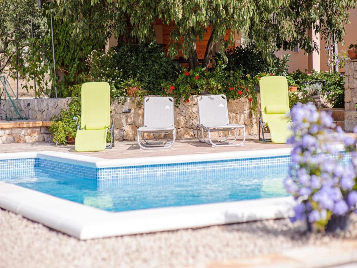 Holiday Home Rokoko ชิเบนิก ภายนอก รูปภาพ